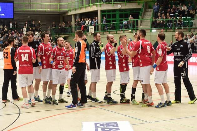 Handball 2 DKB 18 Matchday Bergischer HC vs Rhein Vikings on 16 12 2017 in the Uni Halle in Wuppertal The BHC is happy about another home win wd