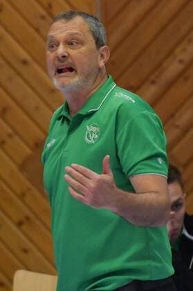 GER VBL SVG Lueneburg vs Netzhoppers Solwo Koenigspark KW 16 12 2017 Lueneburg GER VBL SVG Lueneburg vs Netzhoppers Solwo Koenigspark KW im Bild Coach Mirko Culic Netzhoppers nordphoto xWitke nph00002