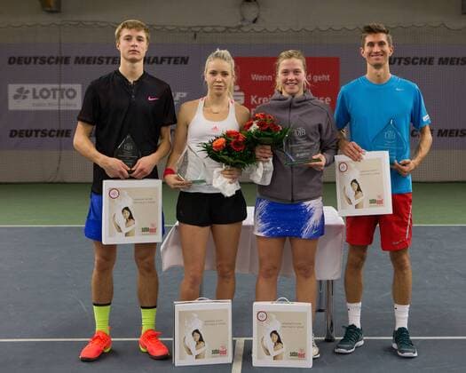 L R Finalists RUDOLF MOLLEKER KATHARINA HOBGARSKI Winner YANNICK MADEN LENA RUEFFER Winner in mixed doubles Copyright: xJuergenxHasenkopfx