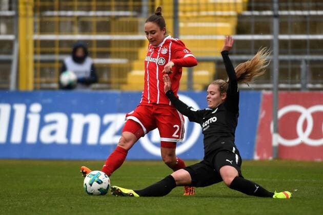 v left Gina Lewandowski FC Bayern Munich FCB 2 Margarita Gidion 1 FFC Frankfurt 7 in duel duel tackle Dynamics Action Action Football Allianz Women Bundesliga FC Bayern Munich 1 FFC Frankfurt xslx