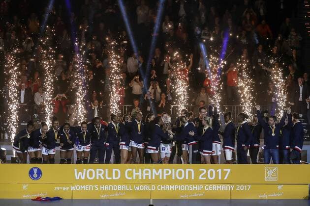 France Norway 23 IHF Handball Womens World Cup Hamburg 17 12 17 Hamburg 17 12 17 Sport Handball 23 IHF Handball Womens World Cup Final France Norway Winner France Gold medal xmmkx