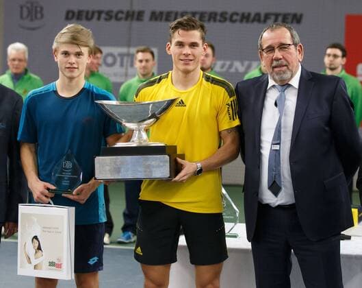 Winner DANIEL MASUR and Finaist MARVIN MOELLER Award ceremony Copyright: xJuergenxHasenkopfx