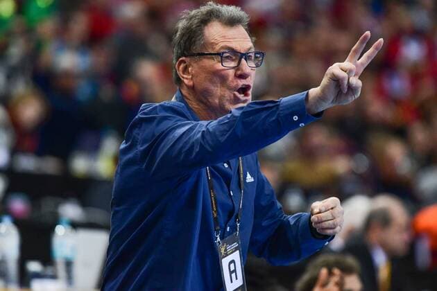 Germany Hamburg Barcleycard Arena Handball Womens World Cup Final France Norway Coach Olivier Krumbholz FRA