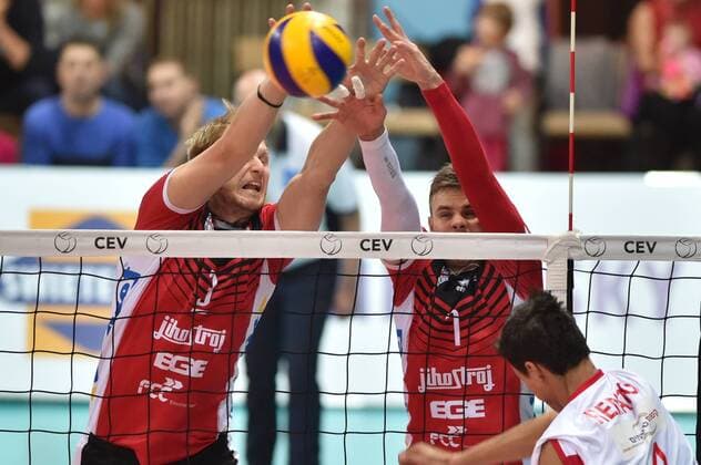 L-R Radek Mach and Petr Michalek of Budejovice in action during the 2018 CEV Volleyball Champions League - Men, 3rd Round, qualification match VK Jihostroj Ceske Budejovice vs Hapoel Mate-Asher Akko in Ceske Budejovice, Czech Republic, on December 20, 2017. (CTKxPhoto VaclavxPancer) CTKPhotoP201712200841501  VPC_7304