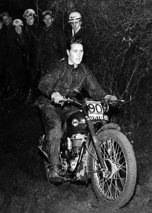 Mono Negative M00 United Kingdom England 32-year-old Geoff Duke , world champion motor cyclist , in action at the Chester Motor Club s Picton trial when he rode with 104 amateurs . 29 November 1955  UnitedArchives81310027
