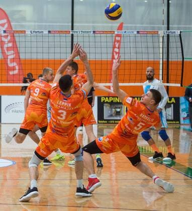 Tallinn. Estonia, 20.12.2017 Volleyball CEV Challenge Cup Pärnu (orange shirts) vs. Pafose Pafiakos 3:0 Tallinn Harjumaa Estonia  Copyright: xTairoxLutterx