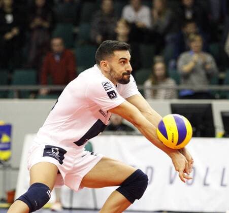Germany Rüsselsheim am Main 21 12 2017 volleyball Hesse European CEV Cup men s season 2017 2018 United volleys Rheinmain blue Montpellier volleyball UC ws v l Gustavo Delgado Montpellier Nr 7 sports United volleys Rheinmain Montpellier volleyball UC