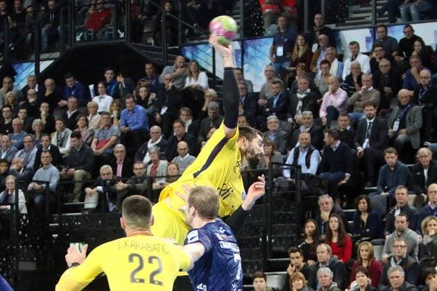 choc mhb psg hand HANDBALL : Montpellier PSG Hand - Lidl Starligue - 21 12 2017 RichardGosselin Panoramic 