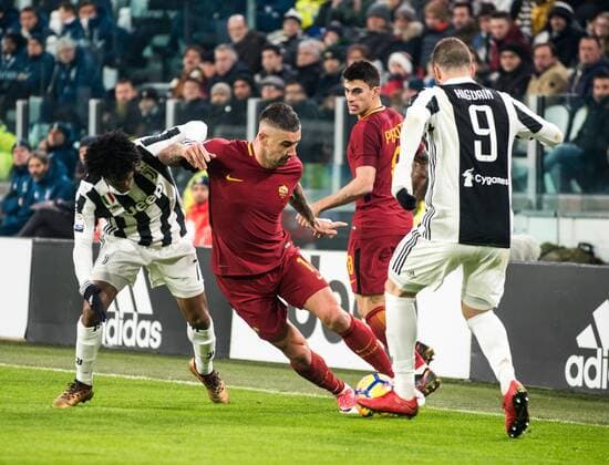 Italy: Juventus FC vs AS Roma at Aleksandar Kolarov (AS Roma) during the football match Serie A: Juventus FC vs AS Roma. Juventus won 1-0 at Allianz Stadium in Turin, Italy 23th december 2017. Turin Piemonte Torino Italy Allianz Stadium  AlbertoxGandolfox xPacificxPress