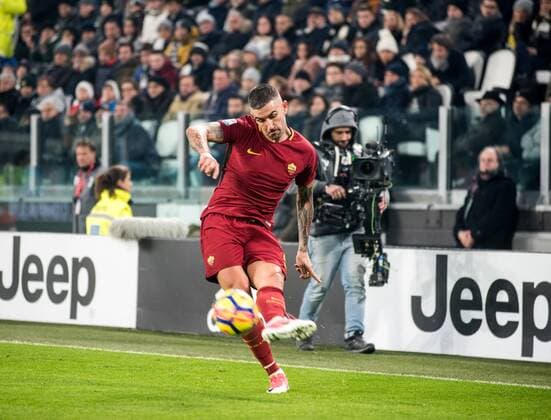 Italy: Juventus FC vs AS Roma at Aleksandar Kolarov (AS Roma) during the football match Serie A: Juventus FC vs AS Roma. Juventus won 1-0 at Allianz Stadium in Turin, Italy 23th december 2017. Turin Piemonte Torino Italy Allianz Stadium  AlbertoxGandolfox xPacificxPress