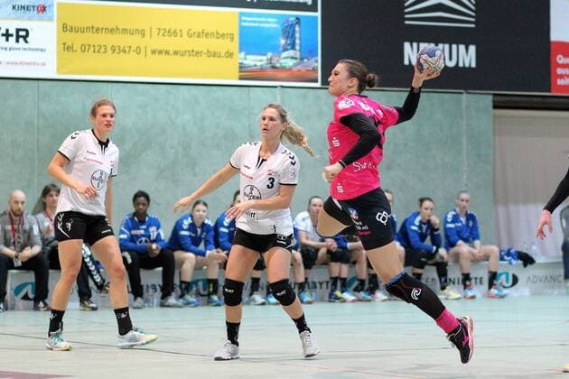 Handball 1 HBF babes Metzingen vs. TSV Bayer 04 Leverkusen 2017 12 23 Metzingen Copyright: xBaur_Seb Eibner-Pressefotox EP_Seb_Ba