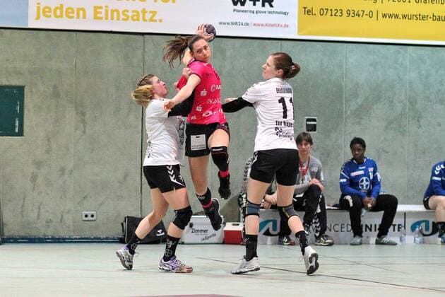 Handball 1 HBF babes Metzingen vs. TSV Bayer 04 Leverkusen 2017 12 23 Metzingen Copyright: xBaur_Seb Eibner-Pressefotox EP_Seb_Ba