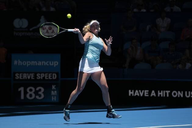 30th December 2017, Perth Arena, Perth, Australia; MasterCard Hopman Cup Tennis; CoCo Vandeweghe of Team USA plays a forehand shot against Anastasia Pavlyuchenkova of Team Russia Vandeweghe won 2-0  ActionPlus11966193