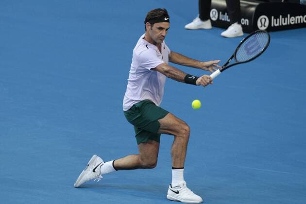 30th December 2017, Perth Arena, Perth, Australia; MasterCard Hopman Cup Tennis; Roger Federer of Team Switzerland plays a backhand shot against Yuchi Sugita of Team Japan Federer won 2-0  ActionPlus11966371