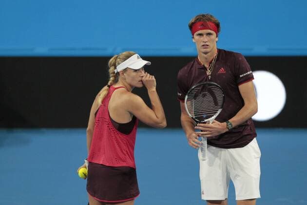 1st January 2018, Perth Arena, Perth, Australia; MasterCard Hopman Cup Tennis; Alexander Zverev and Angelique Kerber of Team Germany talk tactics during the mixed doubles won by Germany 2 sets to love  ActionPlus11967234