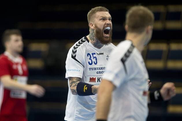 Teemu Tamminen 35, FIN scores last second goal 9-13 first period during their Handball Finland - Slovakia World Championship WM Weltmeisterschaft 2019 Qualification match in Energia Arena 4. January 2018 in Vantaa, Finland.  Copyright: xTomixHänninenx NP24_00068911