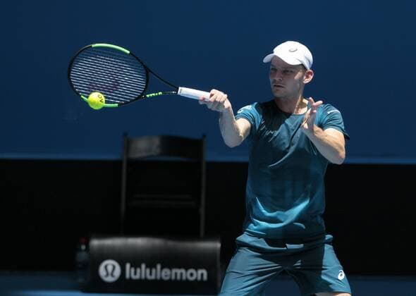 5th January 2018, Perth Arena, Perth, Australia; MasterCard Hopman Cup Tennis; David Goffin of Team Belgium plays a forehand shot against Vasek Pospisil of Team Canada on day 7 of the Hopman Cup  ActionPlus11968236