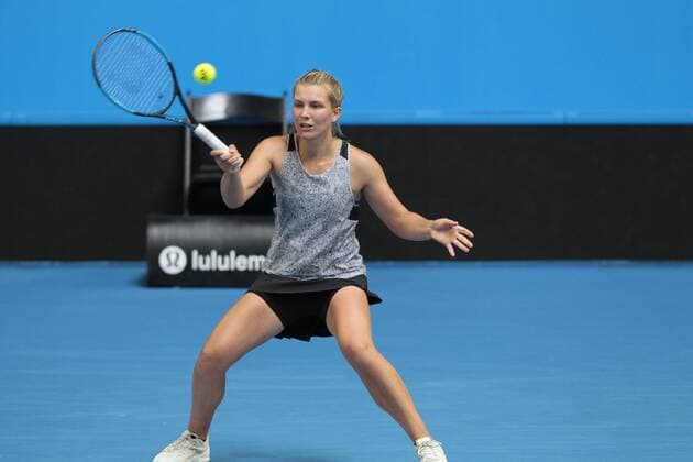 5th January 2018, Perth Arena, Perth, Australia; MasterCard Hopman Cup Tennis; Maddison Inglis 19 yr old from Western Australia replacement player for Eugenie Bouchard returns serve against Belgium  ActionPlus11968250