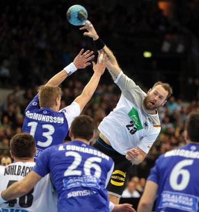 Germany DHB Island Germany Stuttgart 04 01 2018 handball match Germany DHB Island v l Olafur Guomundsson Island Steffen Fäth Germany