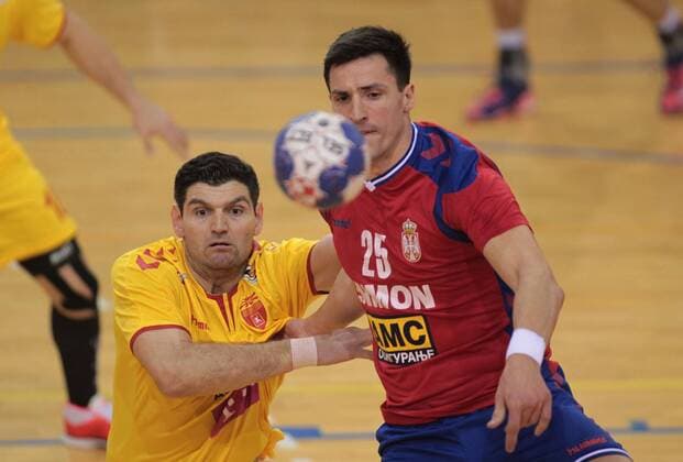 05.01.2018 Belgrade Serbia-FYR Macedonia International Friendly Länderspiel match men s handball Ace Jonovski (R) FYR Macedonia (Bergischer HC-BHC 06) Nemanja Zelenovic(r) Serbia (Magdeburg) : 