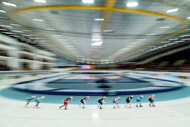 Themen der Woche - SPORT Bilder des Tages - SPORT KOLOMNA, RUSSIA - JANUARY 7, 2018: Speed skaters compete in the ladies mass start race at the 2018 ISU European Speed skating Eisschnelllauf Championships, at the Kolomna Speed Skating Centre in the town of Kolomna, outside Moscow. Sergei Bobylev TASS  TS06F5C1