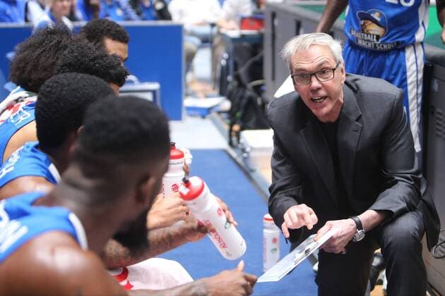 Head coach Gordon Herbert Frankfurt at the coaching Fraport Skyliners Telekom Baskets Bonn 1 BBL 2017 2018 Frankfurt am main Copyright: xEIBNER rrzx EP_RRZ