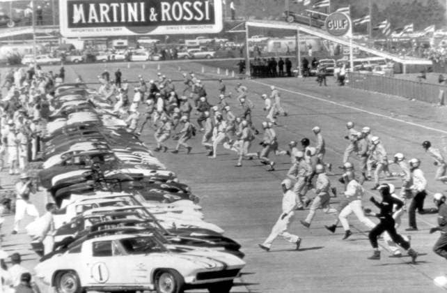MOTOR CAR START RACE IN SEBRING ; 24 MARCH 1963, Copyright: Topfoto  UnitedArchivesIPU453623