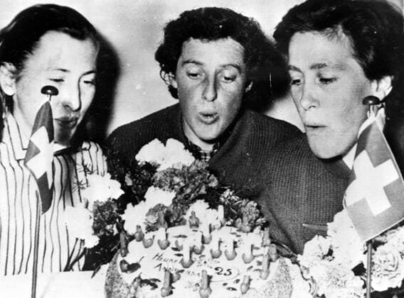 WINTER OLYMPICS IN CORTINA - RENEE COLLIARD, MEDELINE BERTRAND AND FRIEDA DAENZER IN 1956 ; 28 NOVEMBER 1963, Copyright: Topfoto  UnitedArchivesIPU467583