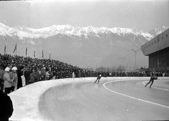 Olympia, Historie, Olympische Winterspiele 1964 in Innsbruck WINTER OLYMPICS GAMES IN INNSBRUCK, AUSTRIA - MENS SPEEDSKATING GENERAL VIEW ; 6 FEBRUARY 1964, Copyright: Topfoto  UnitedArchivesIPU471122