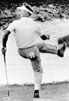 14 APRIL 1964 ARNOLD PALMER URGES HIS BALL IN THE HOLE EN ROUTE TO WIN HIS FOURTH MASTERS GOLF CHAMPIONSHIP GREEN JACKET IN AUGUSTA, GEORGIA, USA., Augusta Georgia United States Copyright: Topfoto  UnitedArchivesIPU474979