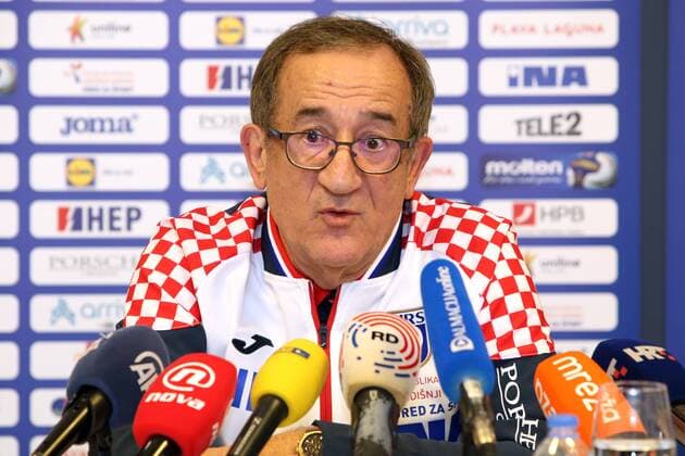 Lino Cervar presented a list of team members who will compete at the European Championships 11.01.2018., Croatia, Split - Coach of the Croatian national handball representation Lino Cervar presented a list of team members who will compete at the European Championships. Igor Vori and Luka Cindric participated in the press conference PK Pressekonferenz  MirandaxCikotic PIXSELL