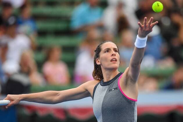 12th January 2018, Kooyong Lawn Tennis Club, Kooyong, Melbourne, Australia; Priceline Pharmacy Kooyong Classic tennis tournament; Andrea Petkovic of Germany serving to Belinda Bencic of Switzerland during the Women s final of the Kooyong Classic  ActionPlus11971008
