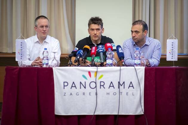 Spokesman Tim Oliver Kalle national coach Christian Prokop and Bob Hanning 1 Press Conference of the German national team in Zagreb handball EHF euro 2018 12 01 18 Zagreb Zagreb Croatia Hotel Panorama Copyright: xAgentur54Gradx xFelixxKoenigx