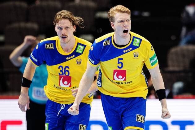 180112 Sweden s Simon J exults in the handball match between Sweden and Iceland during Handball CHAMPIONSHIPS on 12 January 2018 2018 in Split  Copyright: LUDVIGxTHUNMAN BB180112LT032