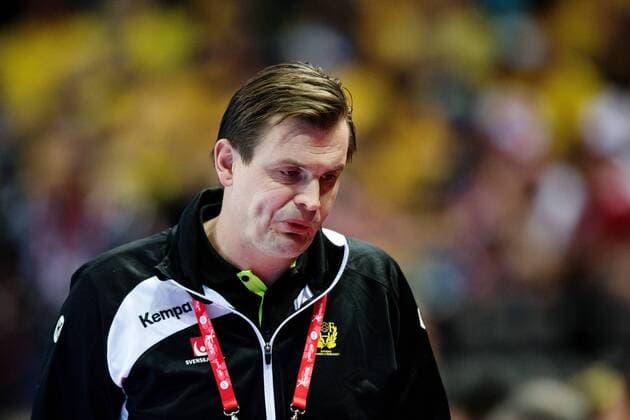 180112 Sweden s assistant coach Martin Boquist moping around in handball game between Sweden and Iceland during Handball CHAMPIONSHIPS on 12 January 2018 2018 in Split  Copyright: LUDVIGxTHUNMAN BB180112LT045