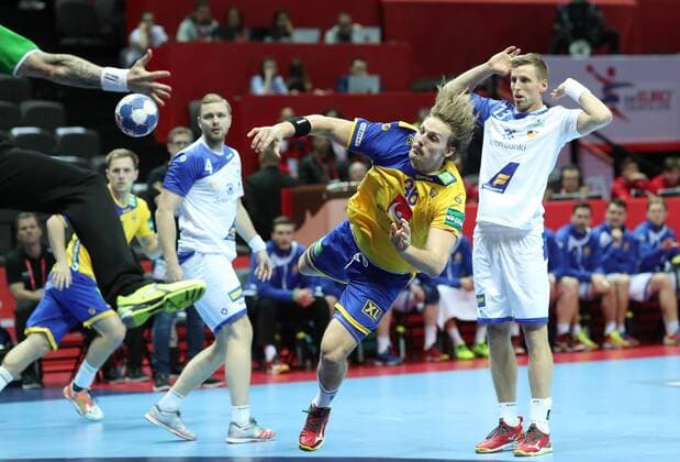 Handball, EM, Schweden - Island European Handball Championship, Group A, 1st Round, Sweden - Iceland 12.01.2018., Croatia, Spaladium Arena, Split - European Handball Championship, Group A, 1st Round, Sweden - Iceland. Jesper Nielsen, Olafur Andres Gudmundsson.  SlavkoxMidzor PIXSELL