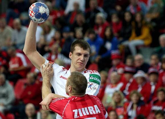 12.01.2018., Croatia, Zatika Sports Hall, Porec - European Handball Championship, Group B, 1st Round, Belarus - Austria. Uladzislau Kulesh, Vytautas Ziura.  IgorxKralj PIXSELL