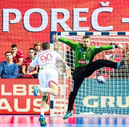 12 05 2017 Zatika Sports Centre Porec CRO EHF European Championship men s Belarus vs Austria Group B in the image of v l Hleb Harbuz BLR AUT Thomas Bauer during the preliminary round group B match of the EHF men s handball European Championship between Belarus and Austria at the Zatika Sports Centre in pore c Croatia on 2017 05 12 Porec  EP_puc