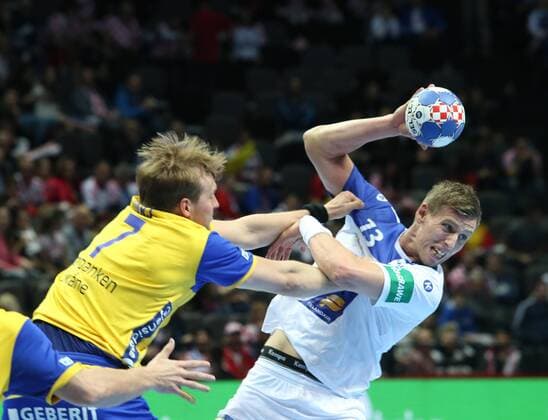 Handball, EM, Schweden - Island European Handball Championship, Group A, 1st Round, Sweden - Iceland 12.01.2018., Croatia, Spaladium Arena, Split - European Handball Championship, Group A, 1st Round, Sweden - Iceland. Max Darj, Olafur Andres Gudmundsson.  IvoxCagalj PIXSELL