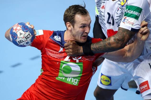 HANDBALL - EHF EURO 2018, FRA vs NOR POREC,CROATIA,12.JAN.18 - HANDBALL - EHF European Championship EM Europameisterschaft group stage, France vs Norway. Image shows Christian OÕSullivan (NOR). GEPAxpictures xMaticxKlansek
