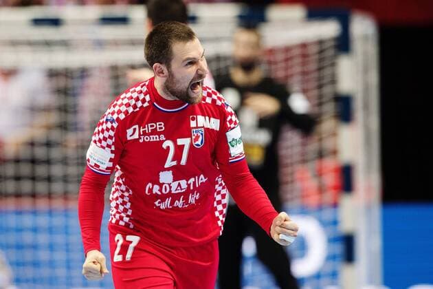180112 Croatia s Ivan Cupic exults in the handball match between Croatia and Serbia in the European Handball CHAMPIONSHIP January 12, 2018 2018 in Split  Copyright: LUDVIGxTHUNMAN BB180112LT130