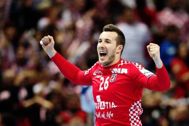 180112 Croatia s Manuel Strlek cheering during handball match between Croatia and Serbia in the European Handball CHAMPIONSHIP January 12, 2018 2018 in Split  Copyright: LUDVIGxTHUNMAN BB180112LT142