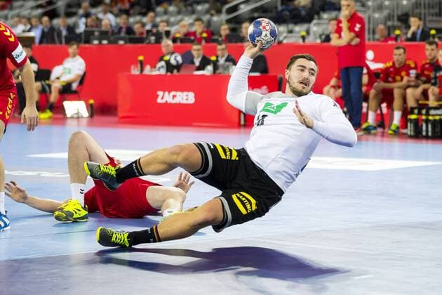 Jannik of Kanna Nr 48 Germany sits down at the District of Germany Montenegro preliminary handball EHF euro 2018 13 01 18 Zagreb Croatia Zagreb arena Copyright: xAgentur54Gradx xFelixxKoenigx