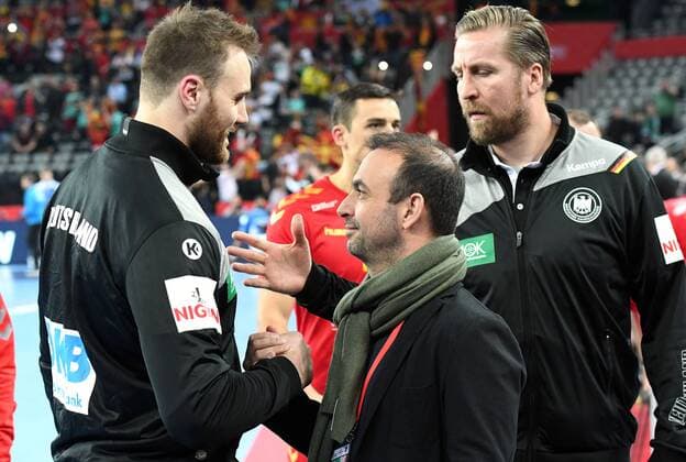 Zagreb Croatia Zagreb arena 13 1 2018 men handball European Championship 2018 Germany vs Montenegro image Center DHB Vice President competitive sports Bob Hanning congratulates ANDREAS WOLFF THW KIEL Germany to victory with right team manager Oliver Roggisch GER