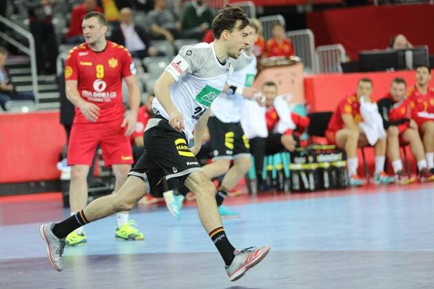 Zagreb, 13 01 2018 - Arena Zagreb hall, 2018 Men s European Championship EM Europameisterschaft Preliminary Round, Group C. Germany (white) - Montenegro (red) GROETZKI Patrick (24) 