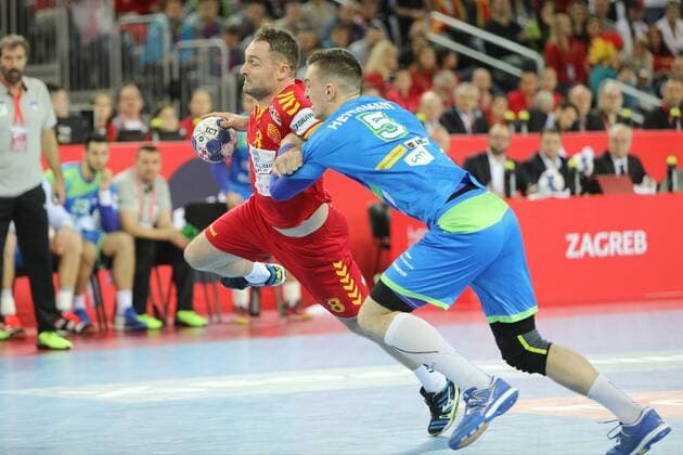 Zagreb, 13 01 2018 - Arena Zagreb hall, 2018 Men s European Championship EM Europameisterschaft Preliminary Round, Group C. Macedonia (red) - Slovenia (blue) 