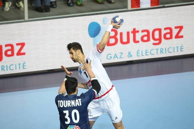 HANDBALL - EHF EURO 2018, AUT vs FRA POREC,CROATIA,14.JAN.18 - HANDBALL - EHF European Championship EM Europameisterschaft group stage, Austria vs France. Image shows Janko Bozovic (AUT) and Nicolas Tournat (FRA). GEPAxpictures xMaticxKlansek