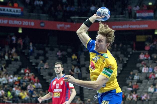 180114 Sweden s Jesper Nielsen during the handball match between Serbia and Sweden during Handball CHAMPIONSHIPS January 14, 2018 2018 in Split  Copyright: LUDVIGxTHUNMAN BB180114LT029