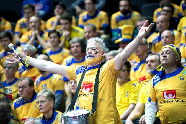 180114 Swedish supporters during the handball match between Serbia and Sweden during Handball CHAMPIONSHIPS January 14, 2018 2018 in Split  Copyright: LUDVIGxTHUNMAN BB180114LT056