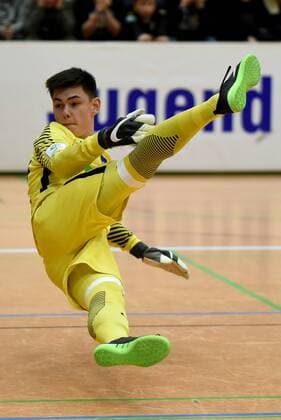 Final VfB Stuttgart vs Hertha BSC 4 2 goalkeeper Jeff Keil Hertha BSC can only still behind look Germany Gaildorf indoor soccer tournament youth sports youth soccer Euro Cup 2018 on 14 01 2018 Sports Hall